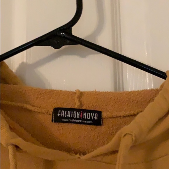 Fashion nova yellow hoodie - Picture 2 of 3